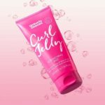 Umberto Giannini Curl Jelly Scrunching Jelly 250ml, Curl Jelly Shine 180ml & Curl Jelly Refresh 150ml Styling Trio - Image 3