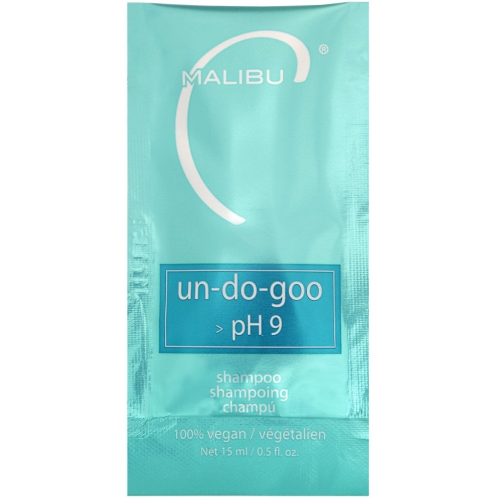 un-do-goo-clarifying-shampoo-with-botanicals-for-removing-hair-styling-products-15ml-p36936-115067_image.jpg Malibu C Un-Do-Goo Clarifying Shampoo 15ml - Image 1