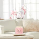 Yankee Candle Fresh Cut Roses Medium Signature Jar Candle - Image 3