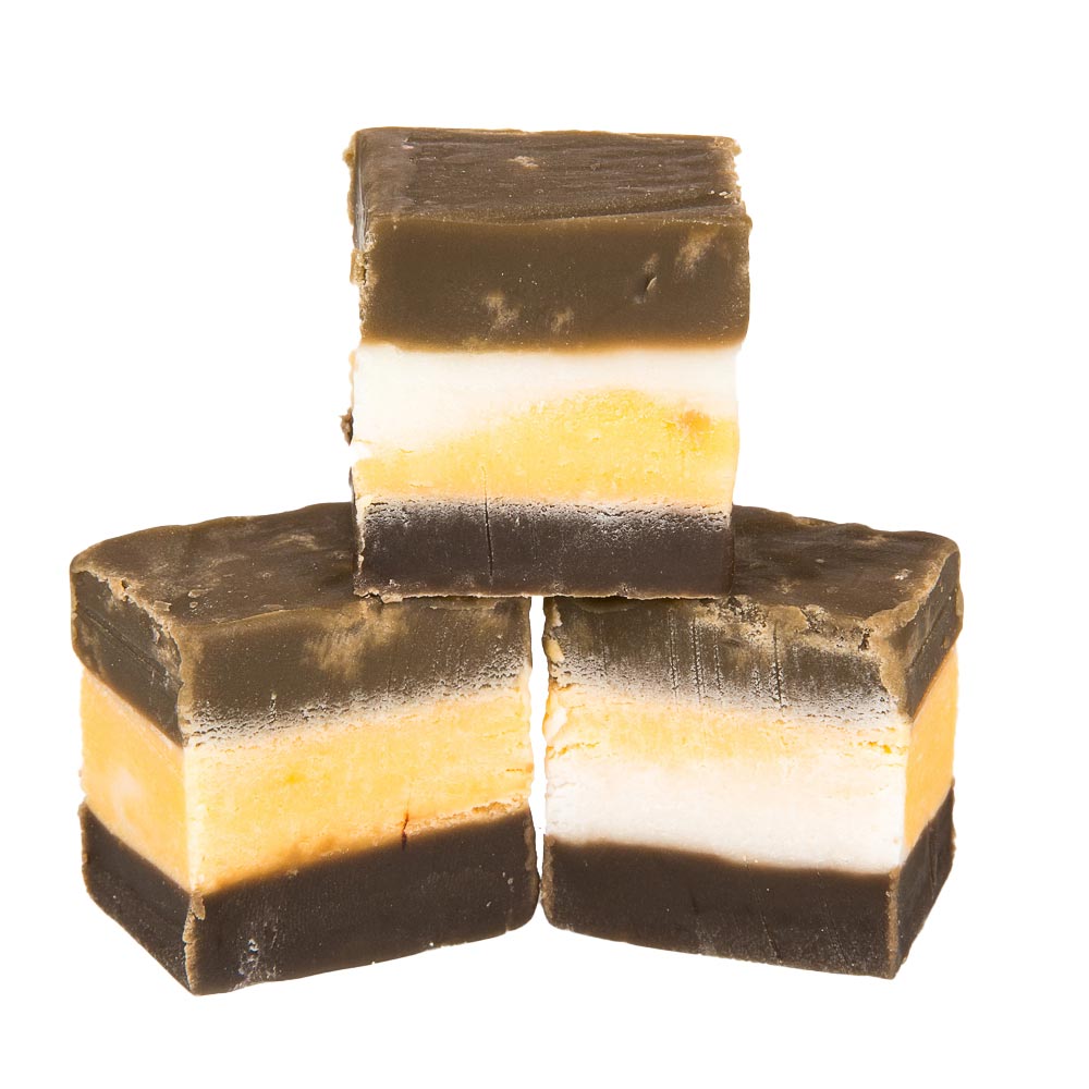 307845_a_1.jpg The Fudge Factory Creme Egg Fudge 2kg Tub - Image 1