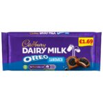 Cadbury Dairy Milk Oreo Sandwich Chocolate Bar 96g - Image 2